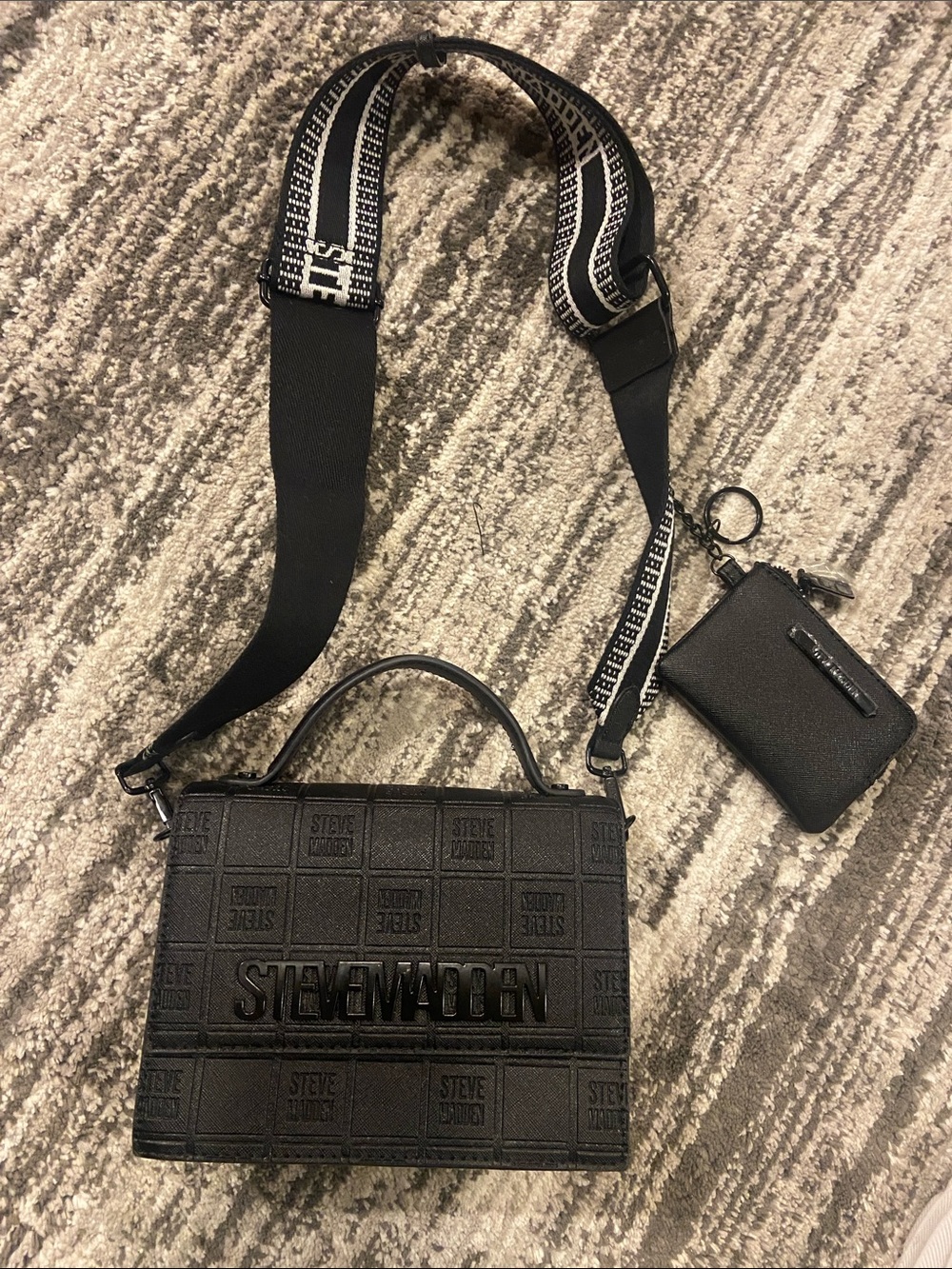 Steve Madden black purse